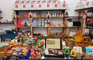 Natale, il negozio di Emergency è a Genova in Salita S. Caterina Natale, il negozio di Emergency è a Genova in Salita S. Caterina