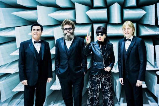 Fuori il nuovo singolo degli Extraliscio Extraliscio con Elisabetta Sgarbi e Mauro Ferrara