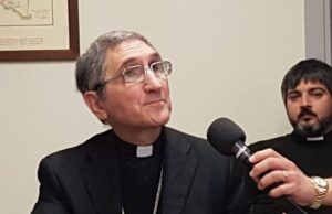 Ad Albenga il vescovo Borghetti ha incontrato la stampa locale