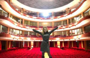 Marianella Bargilli stella al Chiabrera di Savona con Uno, nessuno e centomila