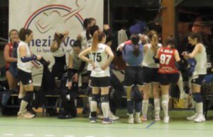 Pallavolo, trasferta impossibile per il Lunezia