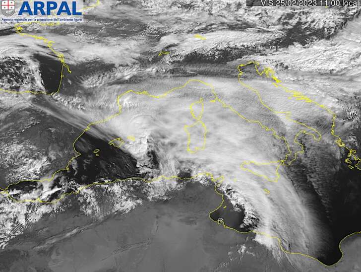 Arpal: Allerta meteo gialla per neve sui versanti padani