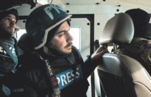 Due giornalisti italiani trattenuti in Ucraina dai servizi segreti SBU per interrogatorio