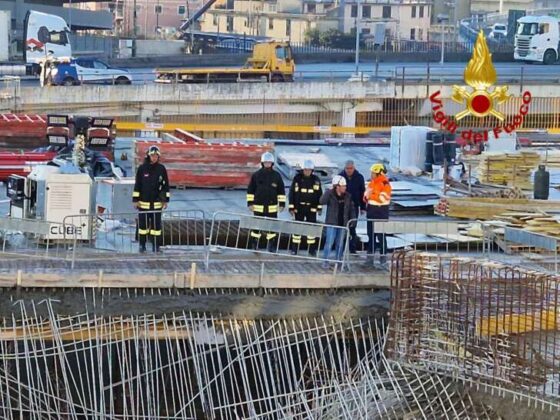 Crollo in un cantiere di via Albertazzi, intervengono i VVF