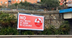 Crucioli: Un manifesto a Genova contro l’invio delle armi in Ucraina