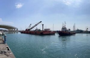 Waterfront, collocato pontone Santa Lucia Waterfront, collocato pontone Santa Lucia