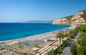 E’ in vacanza a Finale Ligure, ma è ricercato E’ in vacanza a Finale Ligure, ma è ricercato