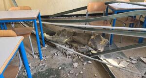 Crollo controsoffitto scuola Barabino, oggi la scuola è chiusa