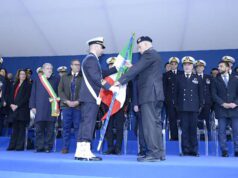  L’Istituto Idrografico della Marina riceve la Bandiera