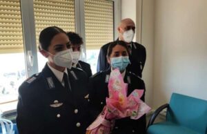 Non solo carcere, la Penitenziaria consegna uova e doni al Gaslini Non solo carcere, la Penitenziaria consegna uova e doni al Gaslini