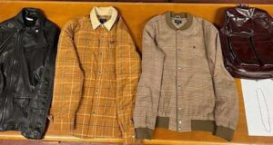 Rubano portafogli in un bar e fanno acquisti: presi dalla Polizia