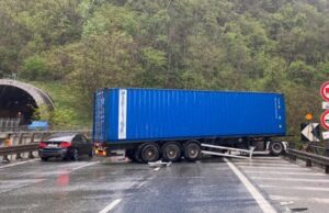 Caos Autostrade, altro incidente in A26: coda 9 chilometri Masone-Ovada