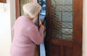 Truffe ad anziani, colto in flagrante dalla polizia alla Spezia Truffe ad anziani, colto in flagrante dalla polizia alla Spezia