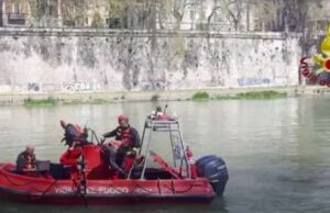 Genovese 29enne trovato morto nel Tevere Genovese 29enne trovato morto nel Tevere