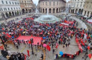 Corteo del 1° maggio a De Ferrari. In Liguria 30 nuove Stelle al merito del lavoro