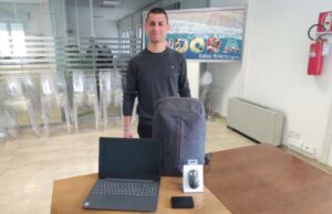 Andora oggi la consegna dei primi computer agli studenti, Martino: “La graduatoria è stata stilata in base alla media voti e crediti”