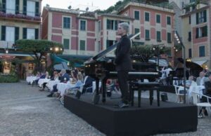 I found my love in Portofino di Davide Locatelli per Dolce & Gabbana