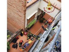 Solaro, operaio colto da malore viene soccorso dai vigili del fuoco