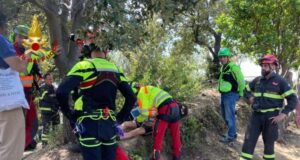 Cade su un sentiero della 5 Terre soccorso con l’elicottero