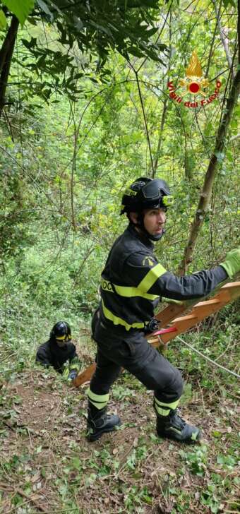 Favale, uomo cade in un dirupo: soccorso dai VVF e dal 118