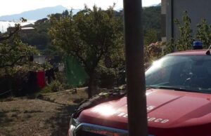 Paura a Lavagna per grosso incendio. VVF indagano su fiamme partite da barbecue