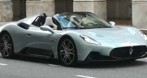 Lo spot della Maserati MC20 girati anche a De Ferrari