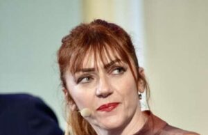 Loano, in Orto Maccagli la presentazione di Ogni cosa è collegata Loano, in Orto Maccagli la presentazione di “Ogni cosa è collegata”