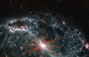 Il telescopio Webb mostra dove nascono le stelle Il telescopio Webb mostra dove nascono le stelle