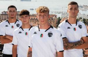 Spezia, Macia sul mercato: Squadra quasi completa Lo Spezia presenta nuove maglie col la scritta di Paolo Ponzo