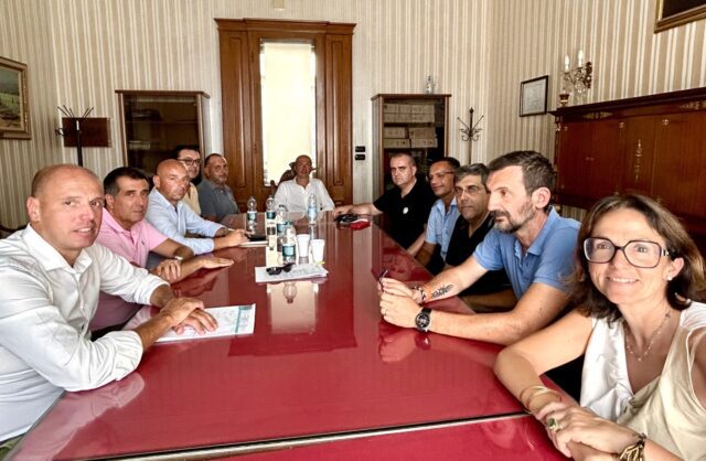 Chiavari Spostamento capolinea AMT da piazza N.S. dell’Orto Chiavari: Spostamento capolinea AMT da piazza N.S. dell’Orto