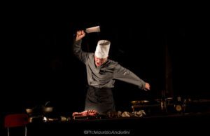 Teatro Invito presenta “Macbeth Banquet”, lunedì 14 alle 21.30 a Bonassola Teatro Invito presenta Macbeth Banquet, lunedì 14 alle 21.30 a Bonassola, Madonnina della Punta, uno spettacolo musicale di Luca Radaelli