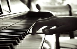 “Varazze è Lirica” 2023: consegnato il “Premio Città di Varazze Francesco Cilea” Varazze è Lirica 2023 consegnato il Premio Città di Varazze Francesco Cilea