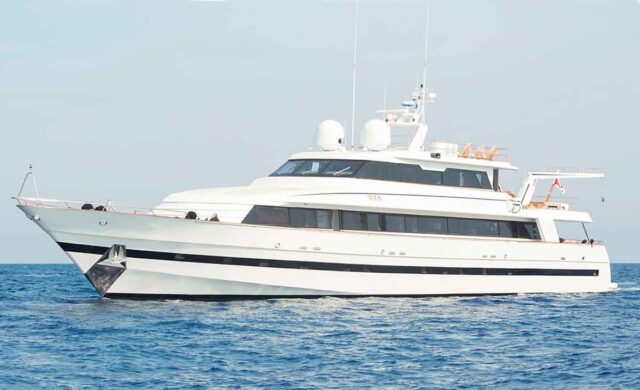 Fermo nave della Guardia costiera per la Sea Lady II Fermo nave della Guardia costiera per la Sea Lady II