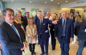Webuild, Salini presenta alla premier Meloni i lavori della diga foranea Webuild, Salini presenta al premier Meloni i lavori della diga foranea