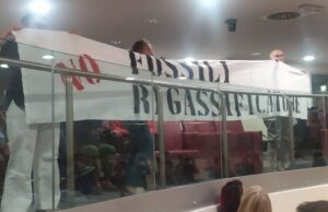 Foscolo: Orlando si assenta dall’aula e non vota mozione contro rigassificatore a Vado