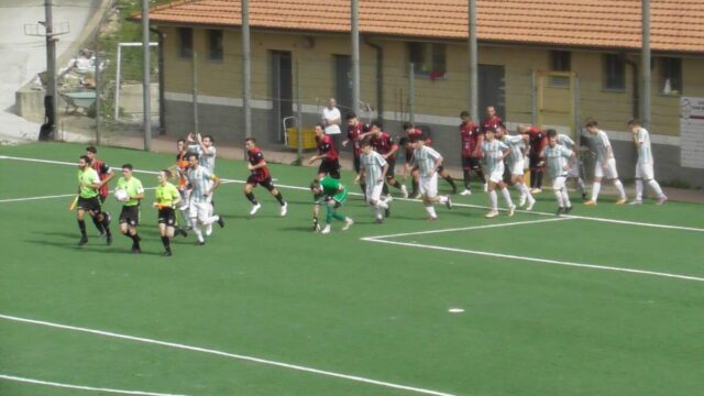 Calcio - Derby provinciale al Magrazzurri