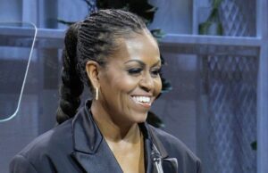 Dem e radical chic: Michelle Obama a Portofino sullo yacht da 250 milioni