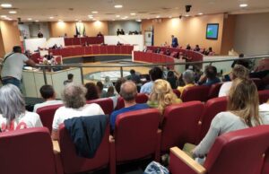 Consiglio regionale straordinario, savonesi e Pd in aula: no a rigassificatore Vado