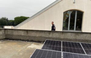 Albenga, impianto fotovoltaico per fornire energia al Salone dei fiori Albenga impianto fotovoltaico per fornire energia al Salone dei fiori