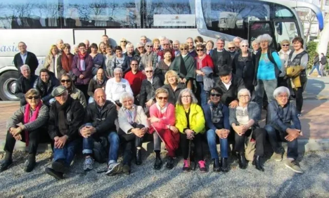 A Loano sono arrivati i francesi del Gemellaggio che compie 25 anni A Loano sono arrivati i francesi del Gemellaggio che compie 25 anni