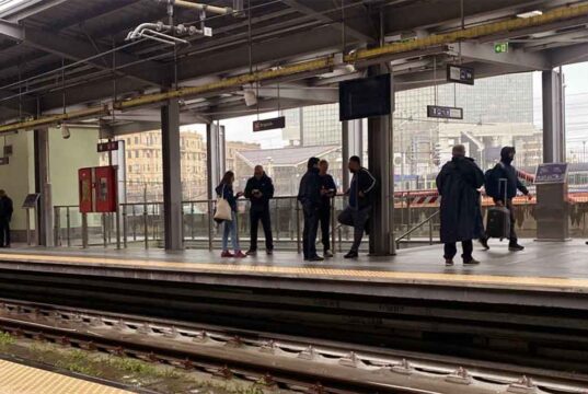 Metro, controlli intensificati: 229 sanzioni in una sola mattinata alla stazione De Ferrari Metro, controlli intensificati: 229 sanzioni in una sola mattinata alla stazione De Ferrari