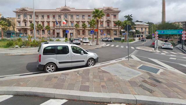 Assemblea per le pulizie negli ospedali e distretti, giovedì 14 presidio al San Martino
