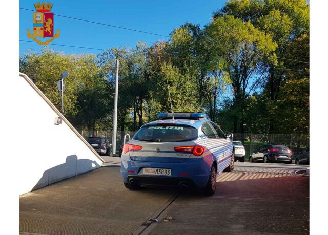 Ricercato per maltrattamenti e furto, arrestato dalla Polizia alla Spezia