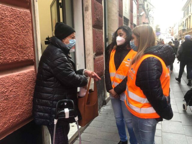 Recco, servizi sociali: Il maggiordomo di quartiere per la comunità Recco, servizi sociali: Il maggiordomo di quartiere per la comunità