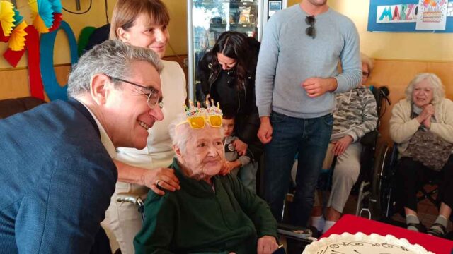 Recco, nonna Gina festeggia i 100 anni nella casa di riposo San Francesco