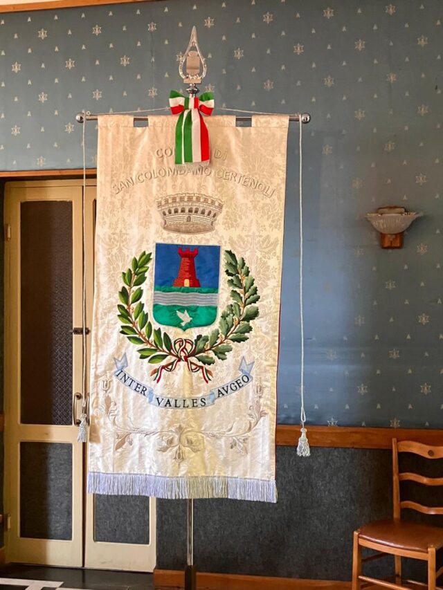 Nuovo gonfalone del comune di San Colombano Certenoli, Nuovo gonfalone del comune di San Colombano Certenoli,