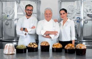 Colori, sapori, vivacità: tutte le caratteristiche della Sicilia nel Panettone al Pistacchio di Iginio Massari Alta Pasticceria Colori, sapori, vivacità: tutte le caratteristiche della Sicilia nel Panettone al Pistacchio di Iginio Massari Alta Pasticceria