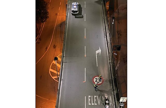 Forza posto di blocco della polizia locale: 50enne denunciato Forza posto di blocco della polizForza posto di blocco della polizia locale: 50enne denunciatoia locale: 50enne denunciato