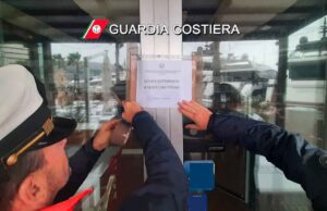 Sequestrato dalla Guardia Costiera locale nel porticciolo turistico Mirabello Sequestrato dalla Guardia Costiera locale nel porticciolo turistico Mirabello