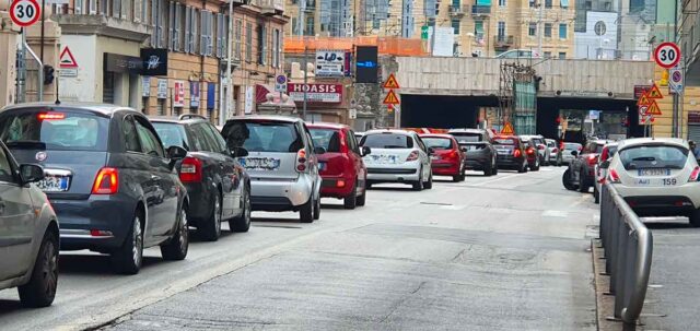 Nel weekend via Archimede chiusa per lavori alla metro Nel weekend via Archimede chiusa per lavori alla metro